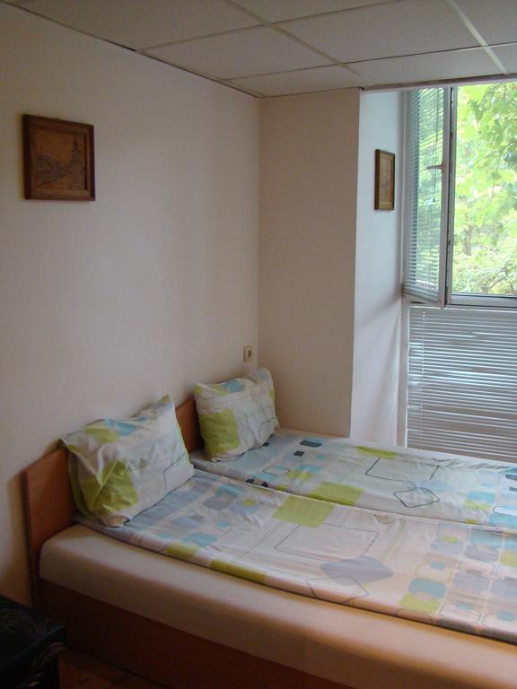 Guest House Selin فيليكو ترنوفو الغرفة الصورة